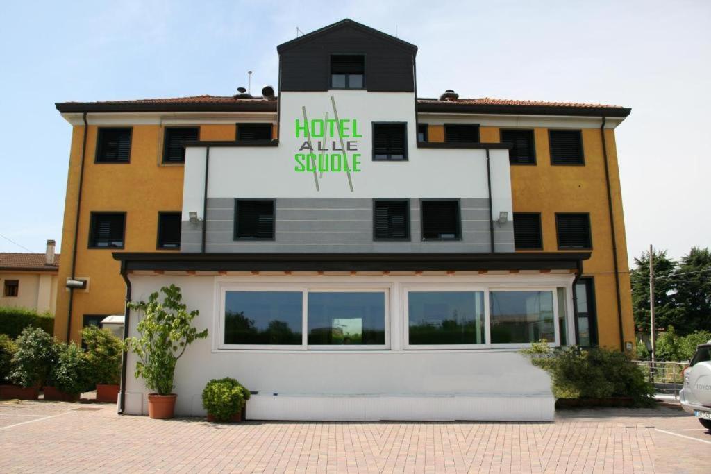 Hotel Alle Scuole New Curtarolo Exteriör bild